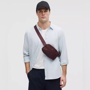 Lululemon Everywhere Belt Bag 1L- Goodnight Plum